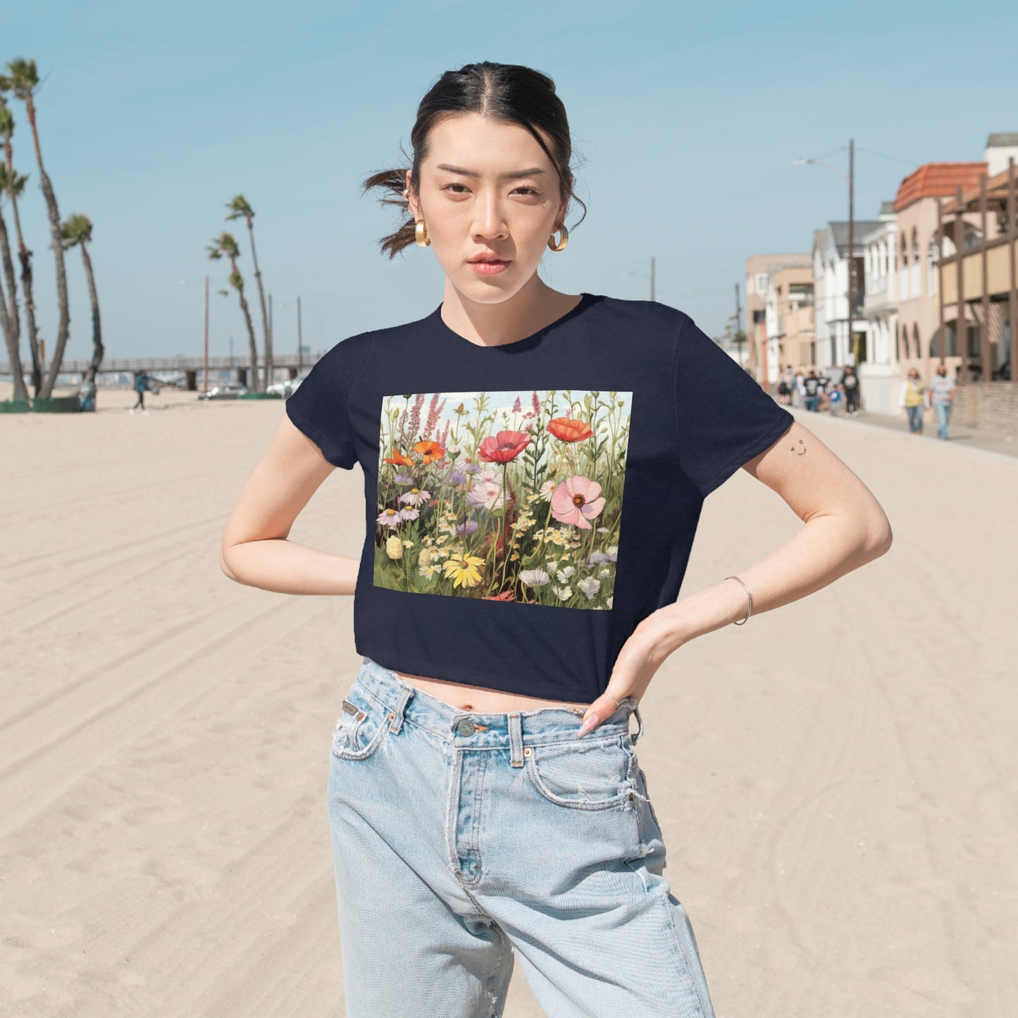 Flower Neutral Color Women's Flowy Cropped Tee